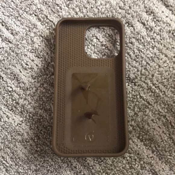 iPhone 12/13 Pro Max Loopy Case - Picture 4 of 4